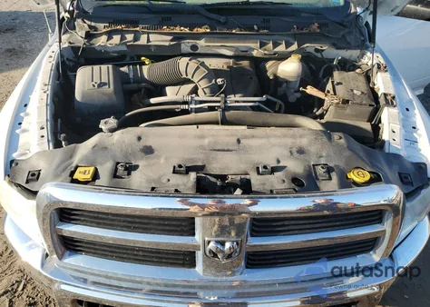 2011 Dodge Ram 2500 z USA, uszkodzony, nr VIN 3D7TT2CT0BG618459